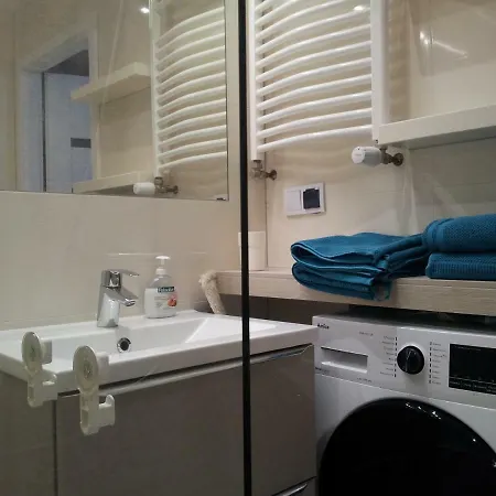 Apartament Lesny Zakatek 4 Apartment Dziwnówek