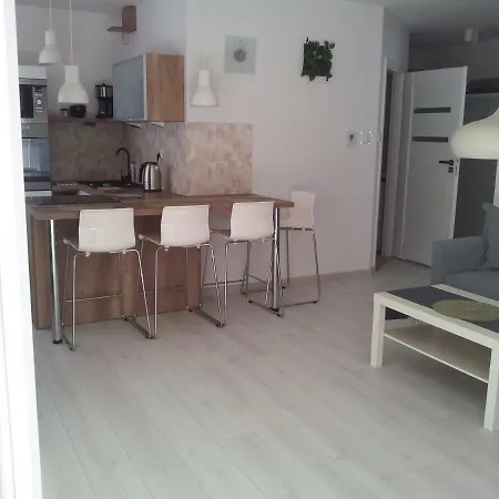 Apartament Lesny Zakatek 4 * Dziwnówek