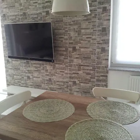 Apartment Apartament Lesny Zakatek 4 *